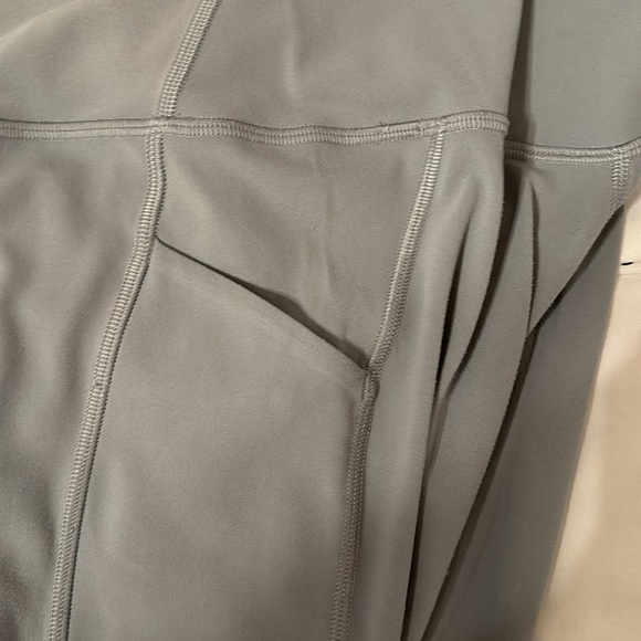 lululemon leggings - Picture 4 of 5